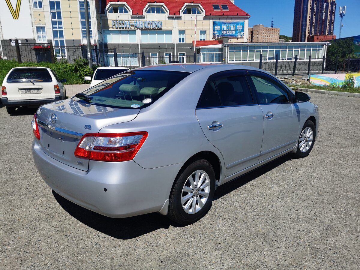 Что лучше камри или премио - 82 фото