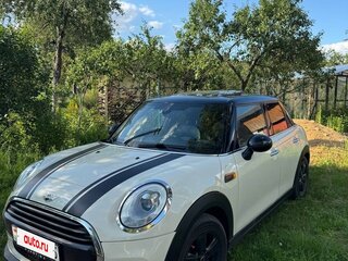 2015 Mini Hatch Cooper III (F55/F56), бежевый, 1280000 рублей, вид 2