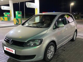 2011 Volkswagen Golf Plus II, серебристый, 850000 рублей, вид 1