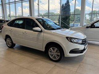 2026 Lada (ВАЗ) Granta I Рестайлинг, белый, 1248000 рублей, вид 2