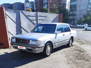 1993 Toyota Crown VIII (S130), серый, 525000 рублей, вид 1