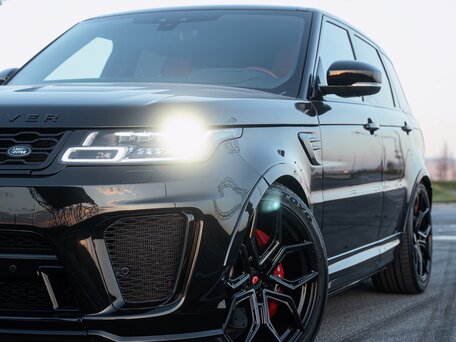 2020 Land Rover Range Rover Sport SVR II Рестайлинг, чёрный, 9300000 рублей, вид 2