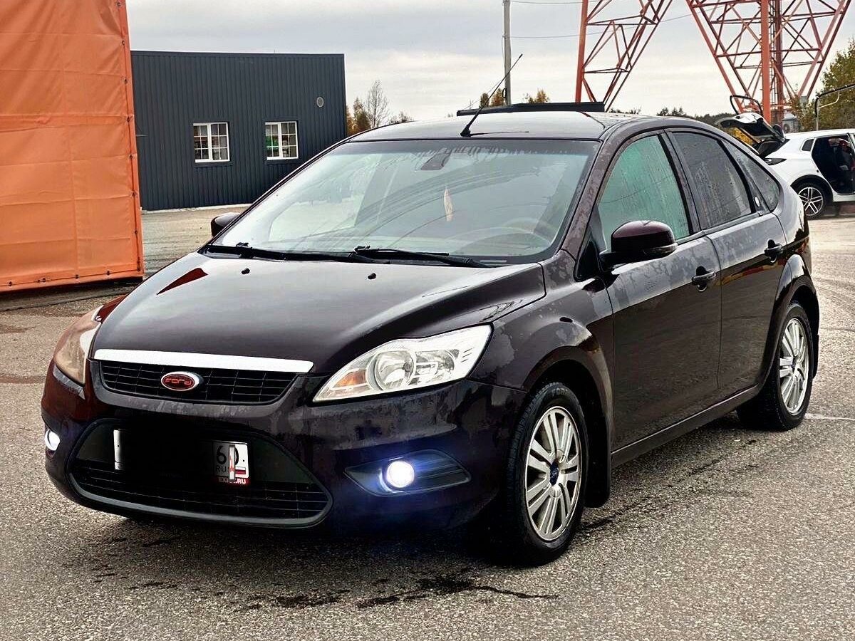 Купить б/у Ford Focus II Рестайлинг 1.6 MT (115 л.с.) бензин механика в ...
