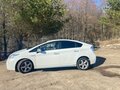 2013 Toyota Prius III Рестайлинг (XW30), белый, 1400000 рублей - вид 2