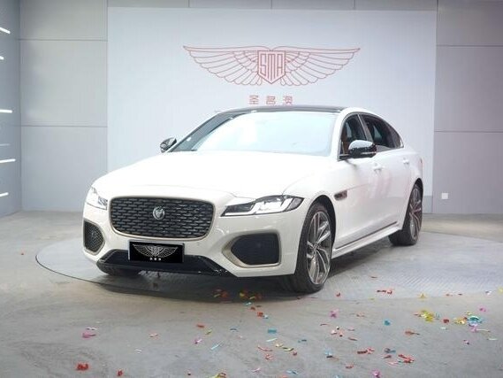 Jaguar XF II Рестайлинг