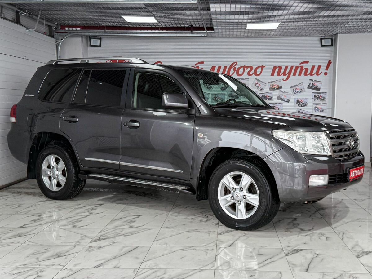 Toyota Land Cruiser 200 Series