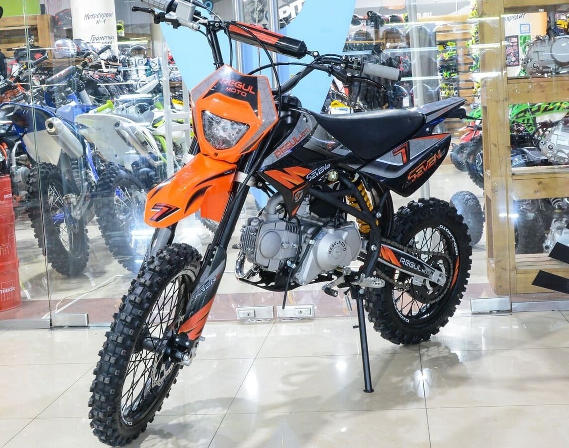 Regulmoto Seven Pro