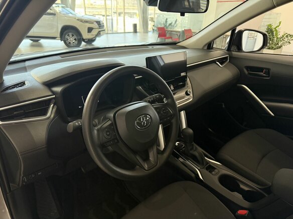 2025 Toyota Corolla Cross I, серый, 3700000 рублей - вид 8