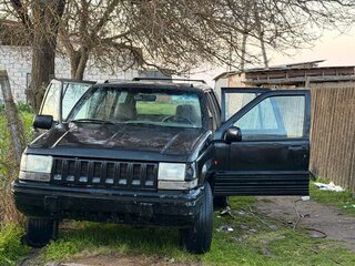 1993 Jeep Grand Cherokee I (ZJ), чёрный, 250000 рублей, вид 1