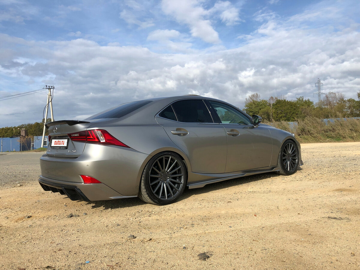 Lexus is 250 3 f Sport