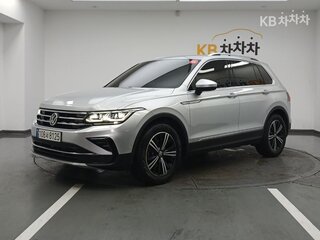 2021 Volkswagen Tiguan II Рестайлинг, серый, 1882030 рублей, вид 1