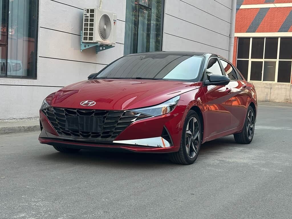 Hyundai Elantra VII (CN7)