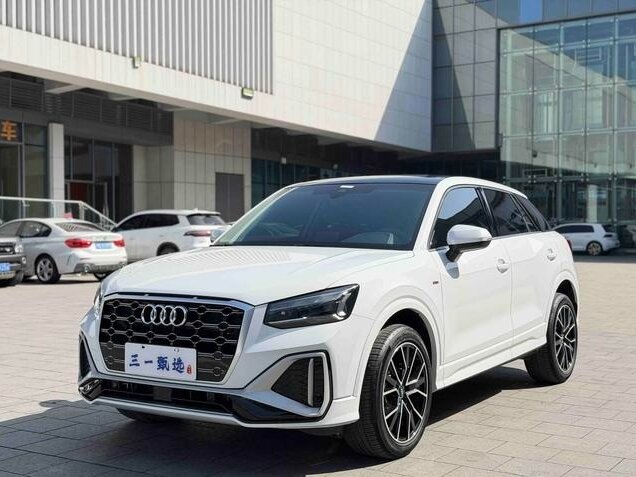 Audi Q2 L 35 TFSI I Рестайлинг