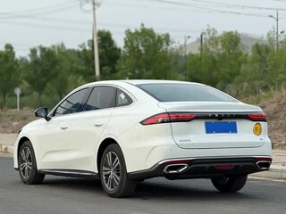 2026 Geely Emgrand III, белый, 1255000 рублей, вид 5