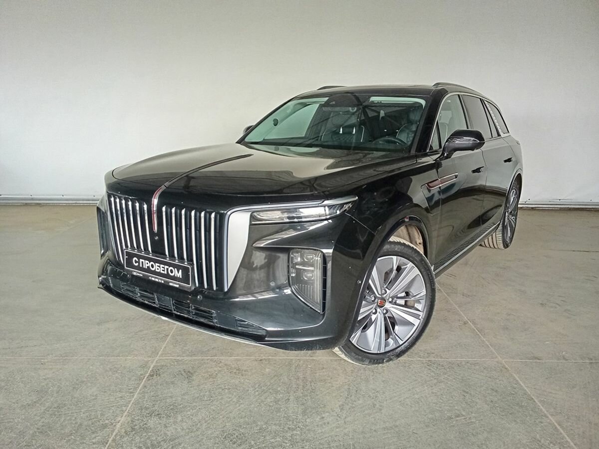 Hongqi E-HS9