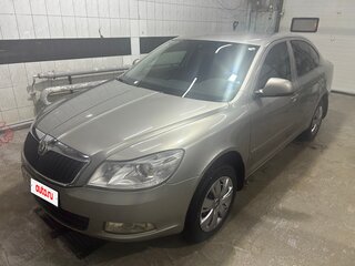 2011 Skoda Octavia DSG7 II (A5) Рестайлинг, серый, 890000 рублей, вид 1