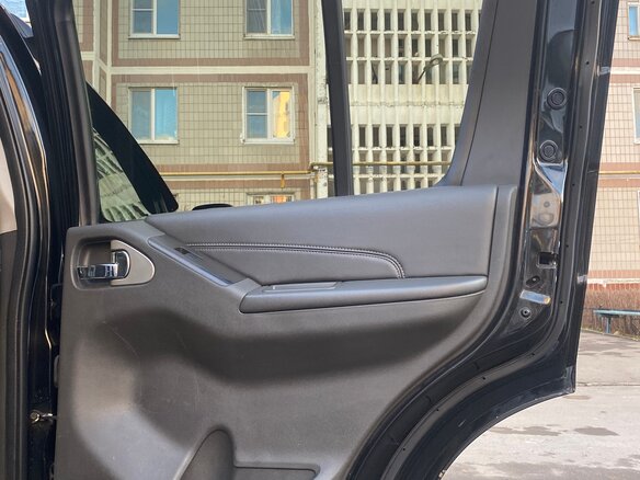 2010 Nissan Pathfinder III Рестайлинг, чёрный, 1540000 рублей - вид 13