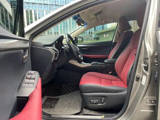 2020 Lexus NX 200 I Рестайлинг, серебристый, 2449222 рублей, вид 4