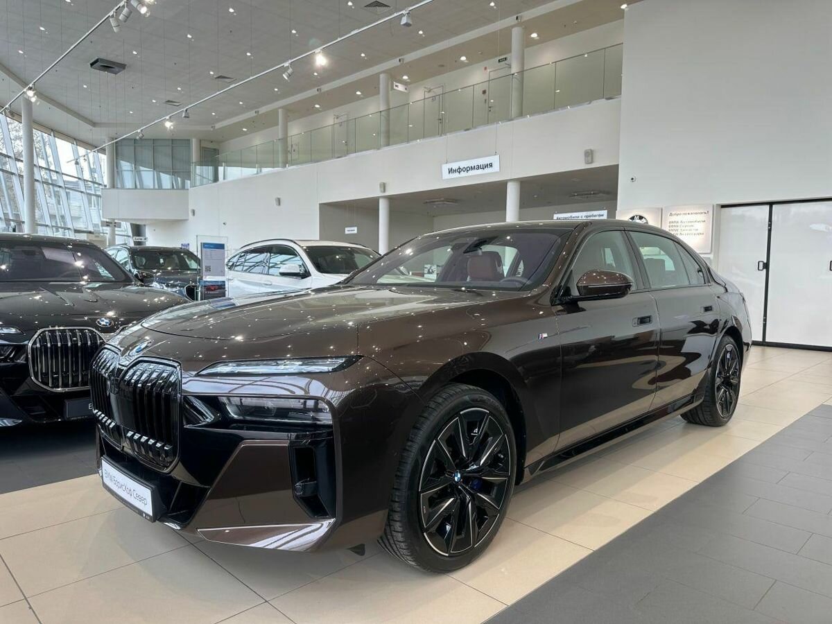 BMW 7 серии 760i xDrive VII (G70)