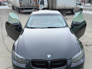 2010 BMW 3 серии 320i V (E90/E91/E92/E93) Рестайлинг, чёрный, 1550000 рублей, вид 1