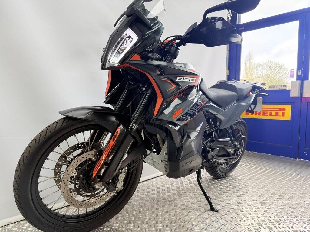 KTM 890 Adventure