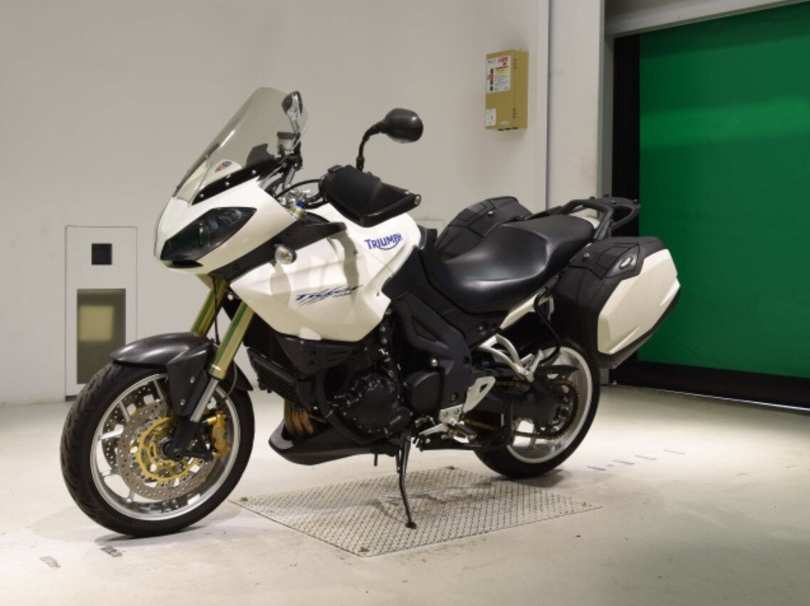 Triumph Tiger 1050
