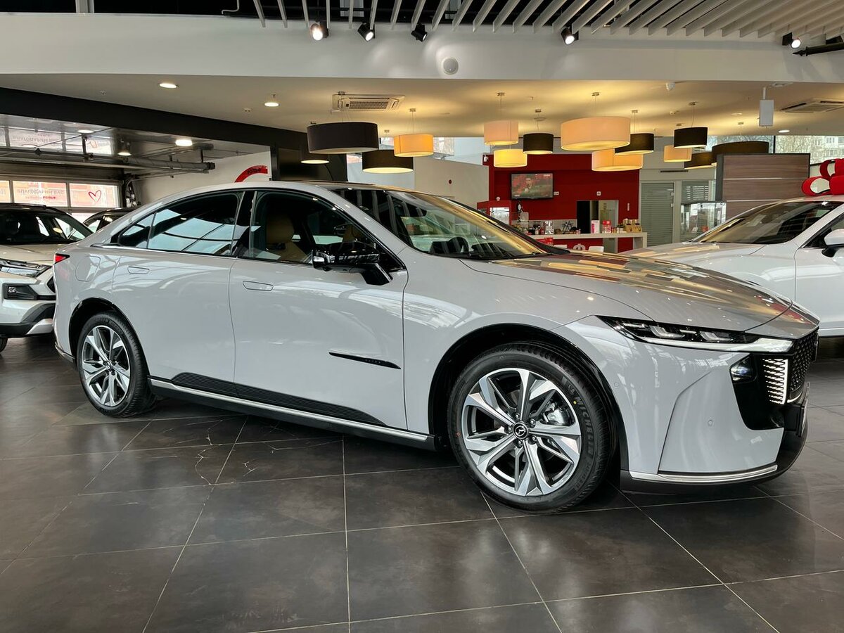 Mazda EZ-6 28.4 kWh