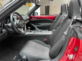 2023 Mazda MX-5 RF IV (ND), пурпурный, 2255000 рублей, вид 2