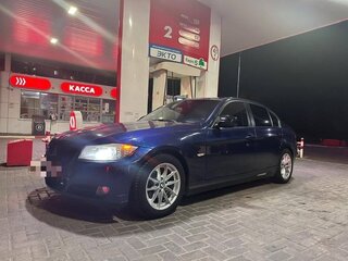 2010 BMW 3 серии 320i V (E90/E91/E92/E93) Рестайлинг, синий, 1070000 рублей, вид 1