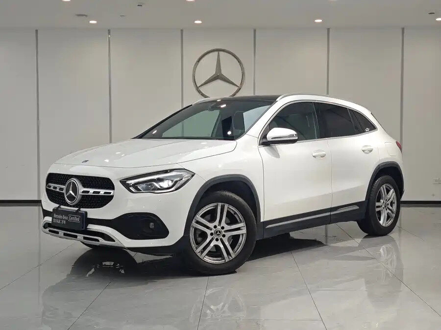 Mercedes-Benz GLA 200 II (H247)
