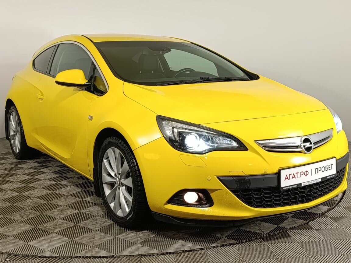 Opel Astra GTC J Рестайлинг