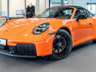 2026 Porsche 911 Carrera 4 GTS VIII (992) Рестайлинг, оранжевый, 24000000 рублей, вид 1