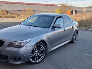 2008 BMW 5 серии 530i V (E60/E61) Рестайлинг, серый, 1380000 рублей, вид 1