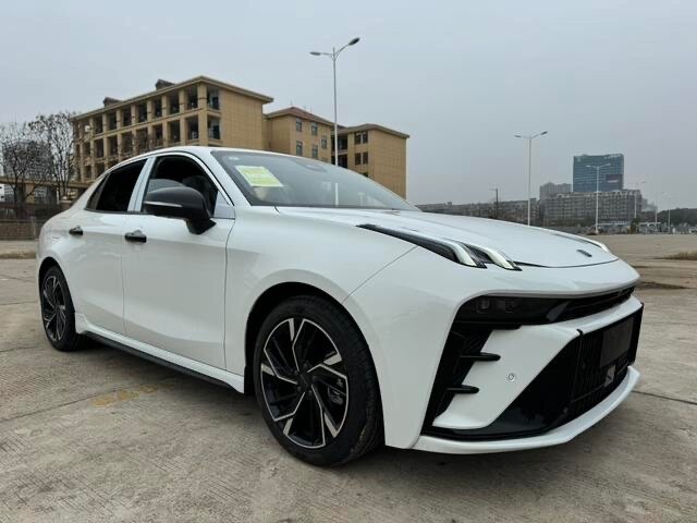Lynk & Co 03 I Рестайлинг 2