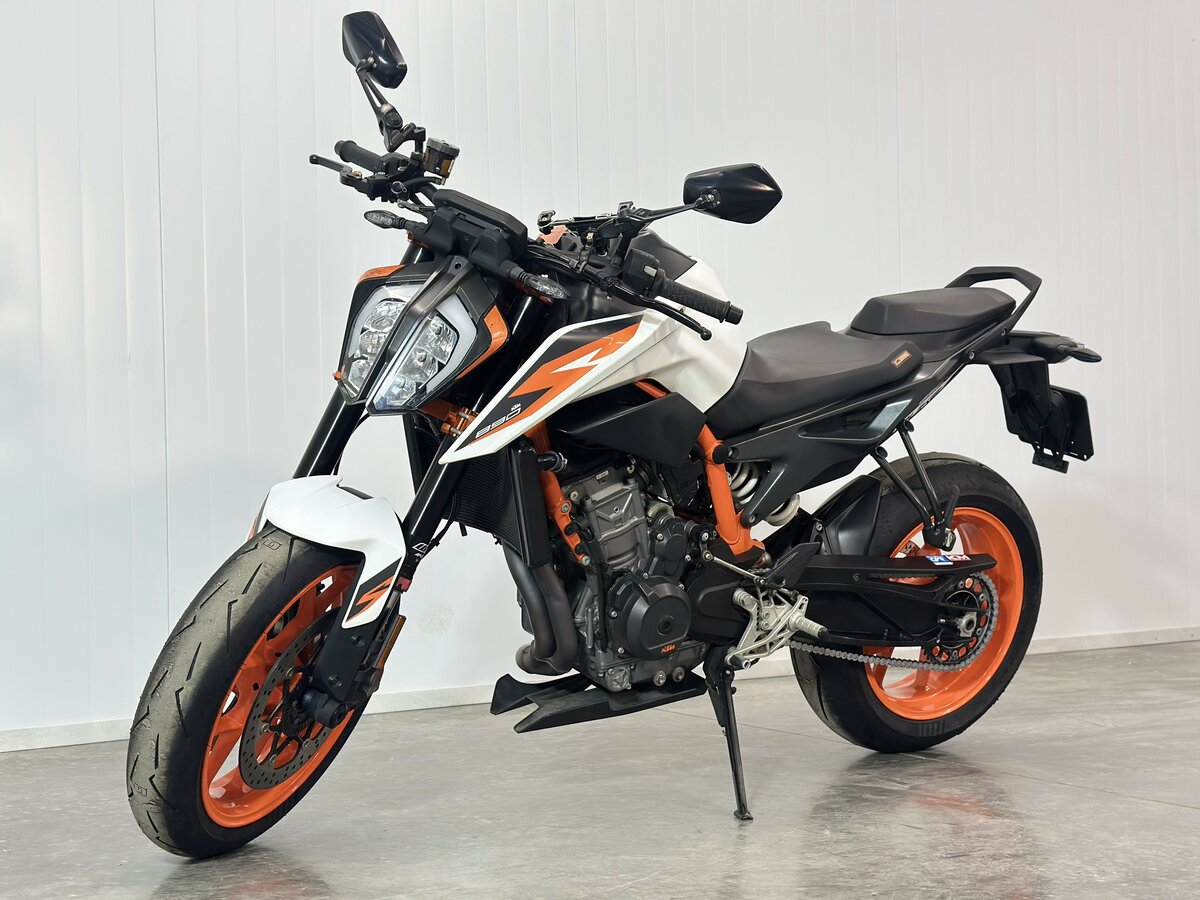 KTM 890 Duke R