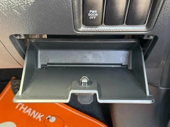 2017 Toyota ISis I Рестайлинг, чёрный, 1090333 рублей - вид 37