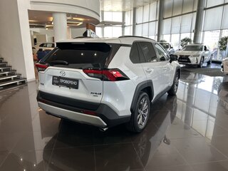 2025 Toyota RAV4 V (XA50), белый, 4090000 рублей, вид 5