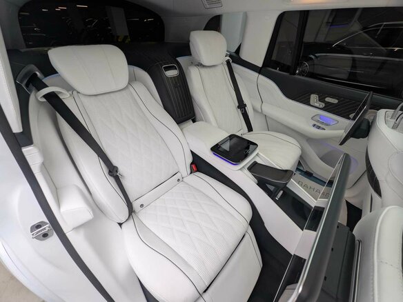 2026 Mercedes-Benz Maybach GLS 600 I Рестайлинг, белый, 34750000 рублей - вид 17