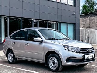 2026 Lada (ВАЗ) Granta I Рестайлинг, серебристый, 1151000 рублей, вид 4