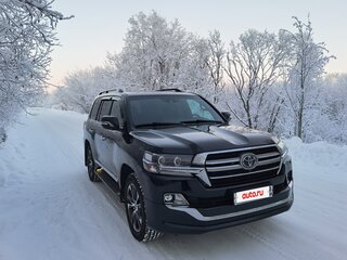 2020 Toyota Land Cruiser 200 Series Рестайлинг 2, чёрный, 10600000 рублей, вид 3