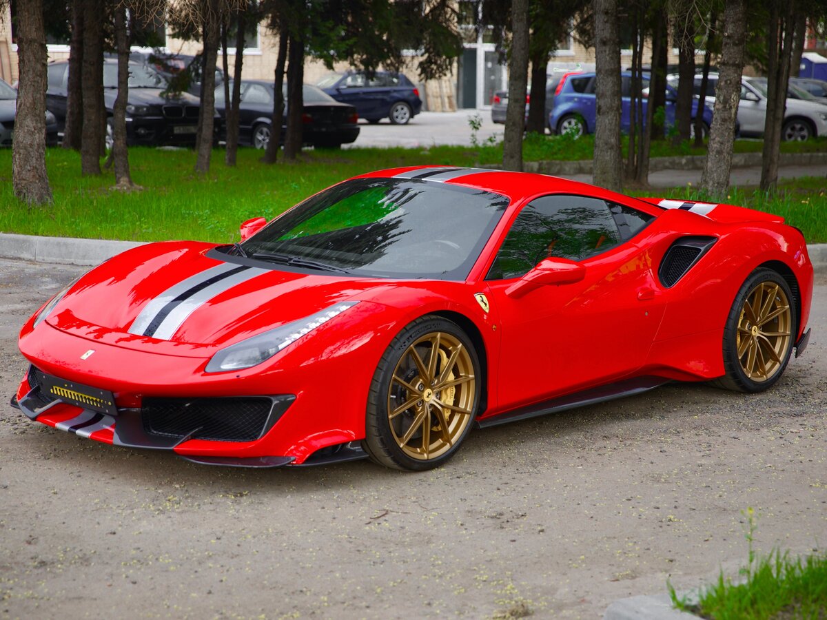 Ferrari 488 Pista