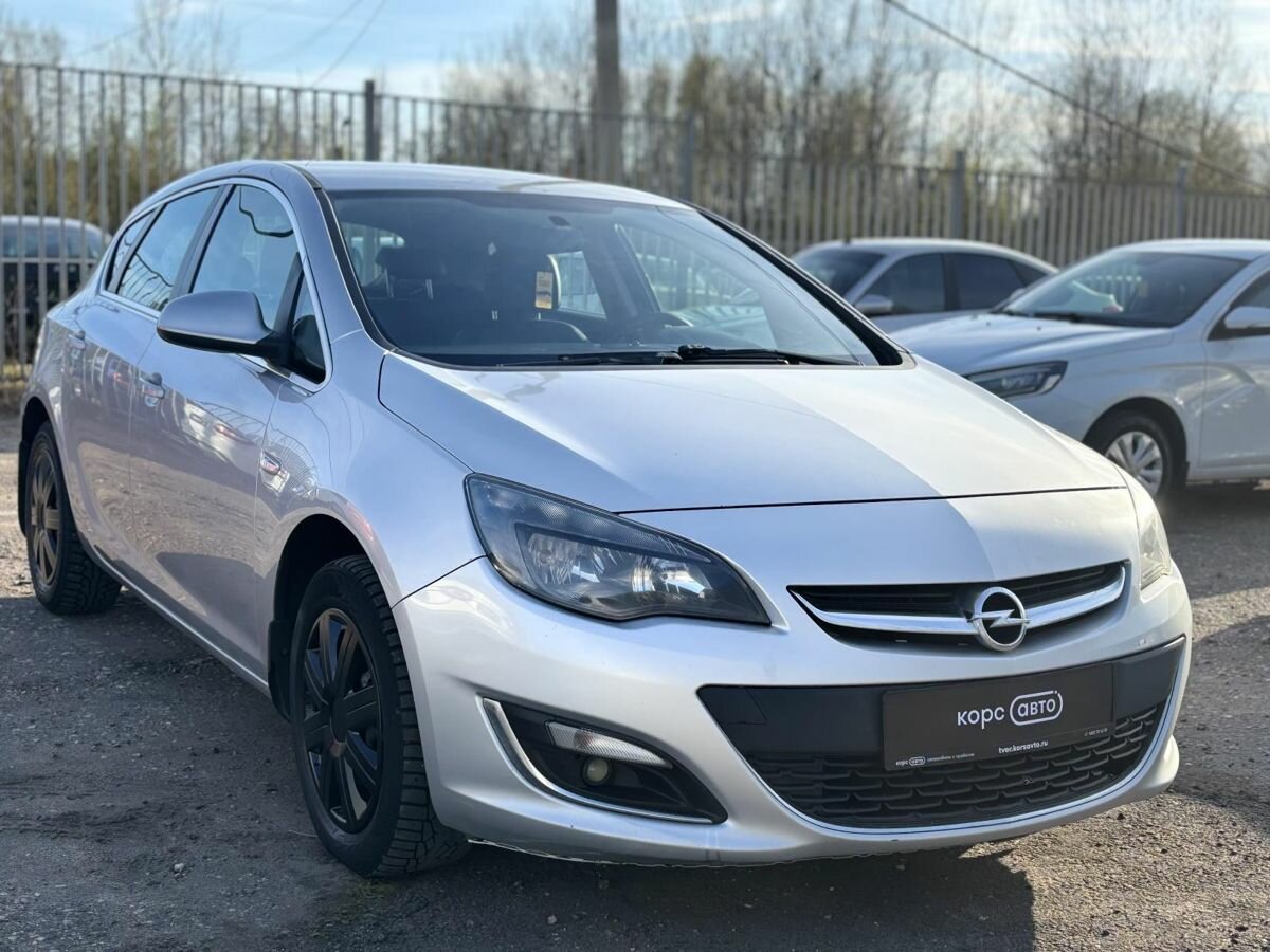 Opel Astra J Рестайлинг