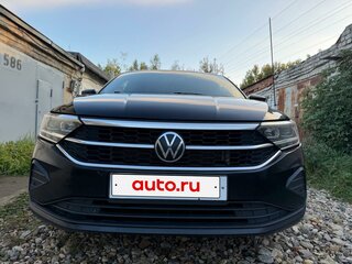 2021 Volkswagen Polo VI, чёрный, 1770000 рублей, вид 2