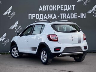 2017 Renault Sandero Stepway II, белый, 1085000 рублей, вид 5