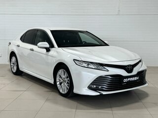 2020 Toyota Camry VIII (XV70), белый, 3000000 рублей, вид 1