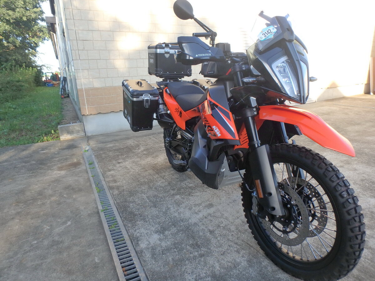 KTM 890 Adventure