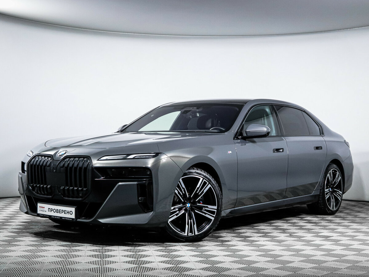 BMW 7 серии VII (G70)