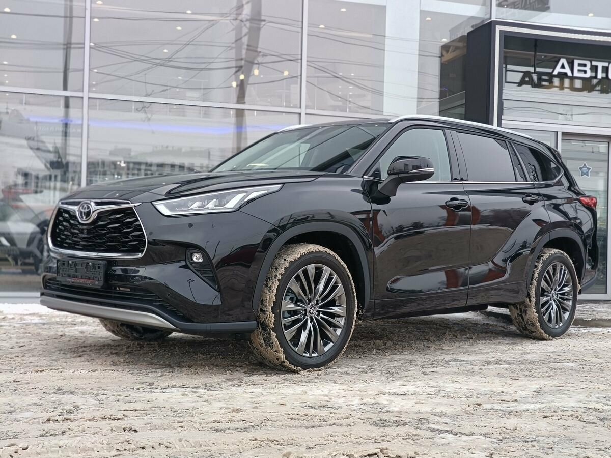 Toyota Highlander IV (XU70)