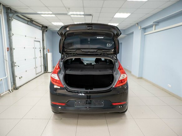 2016 Hyundai Solaris I Рестайлинг, чёрный, 949000 рублей - вид 14