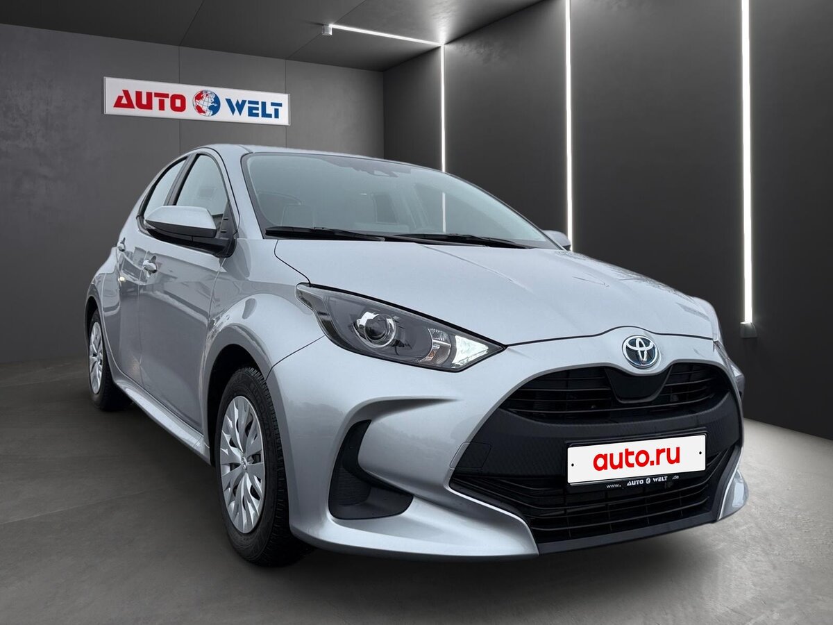 Toyota Yaris IV